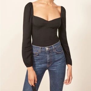 Reformation Reign Black Top Size 2